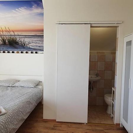 Komodor - OZONOWANE pokoje gościnne Ustronie Morskie Zewnętrze zdjęcie